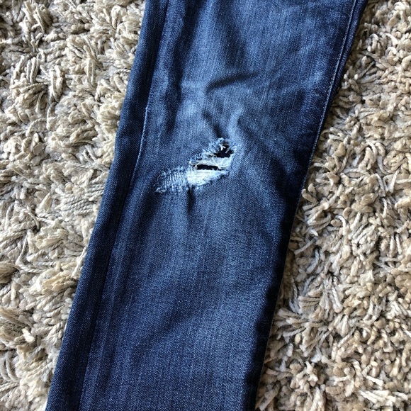 Tommy Hilfiger Jeans - Picture 4 of 7